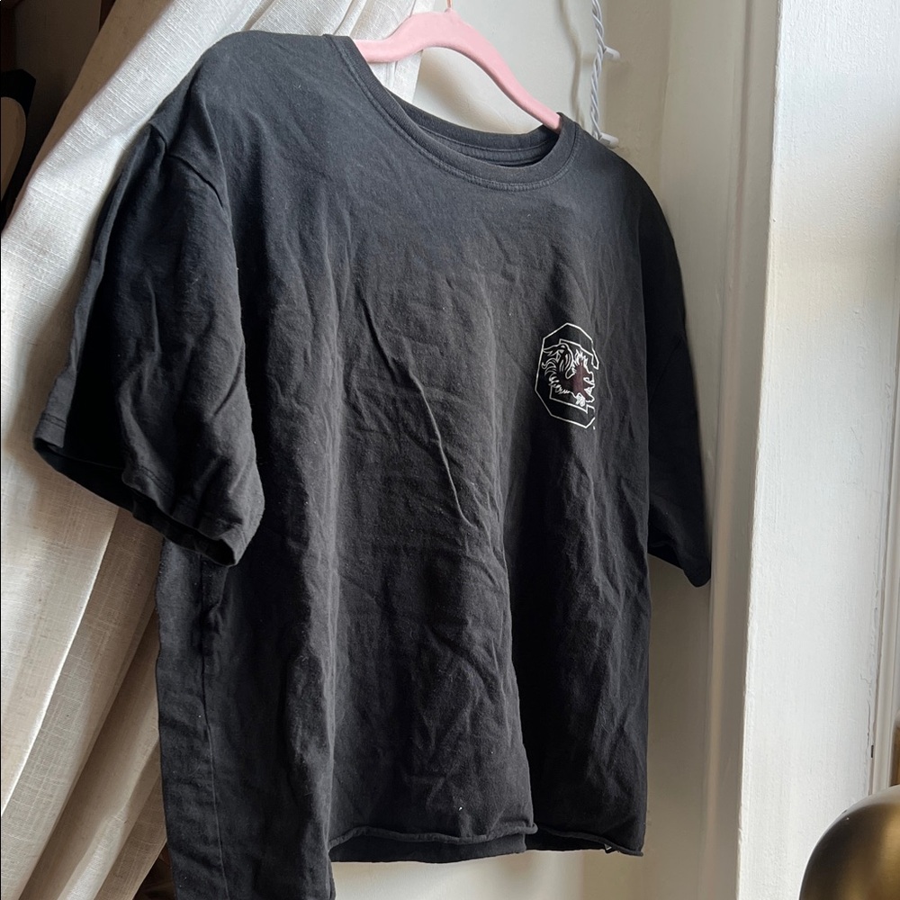 Gamecocks crop Black Tee‎